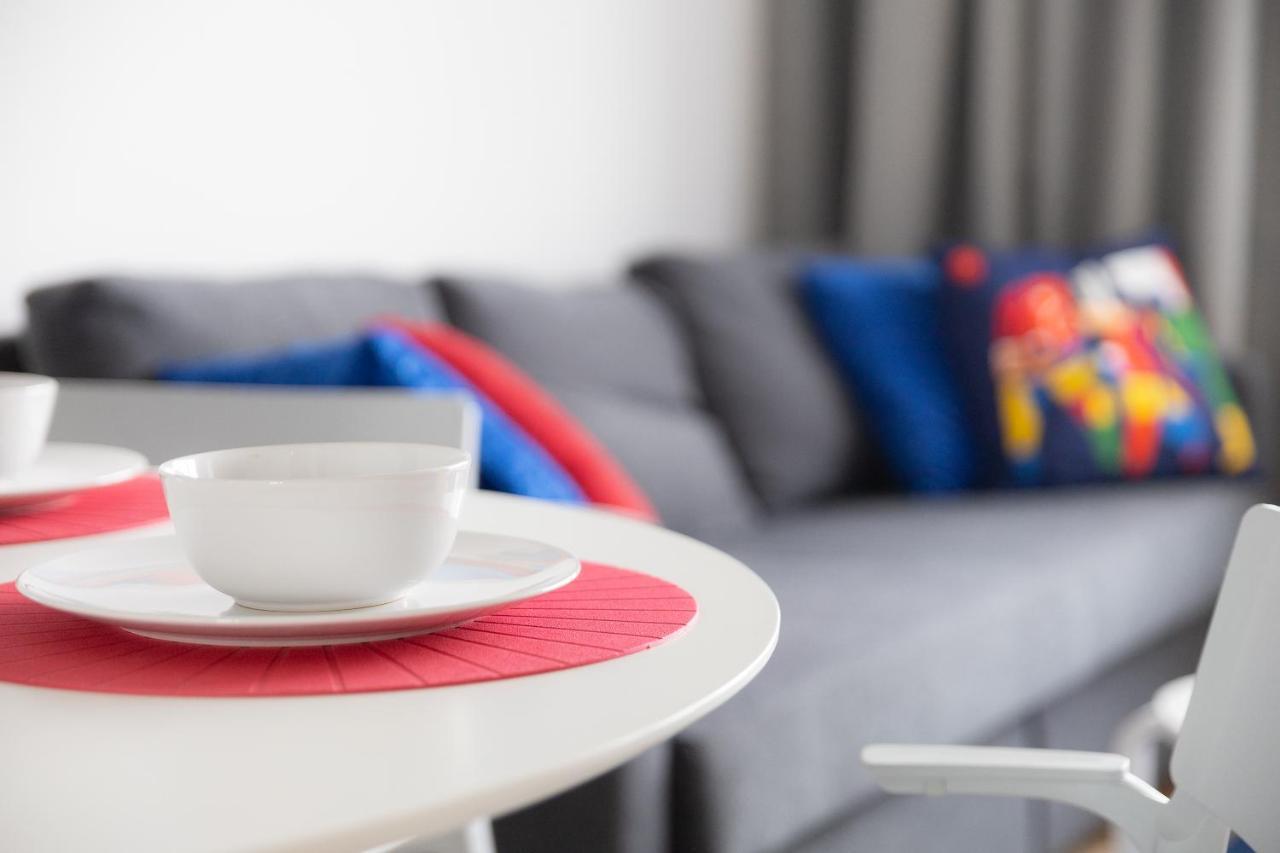 Beautiful 2 Rooms Flat With Balcony Varşova Dış mekan fotoğraf