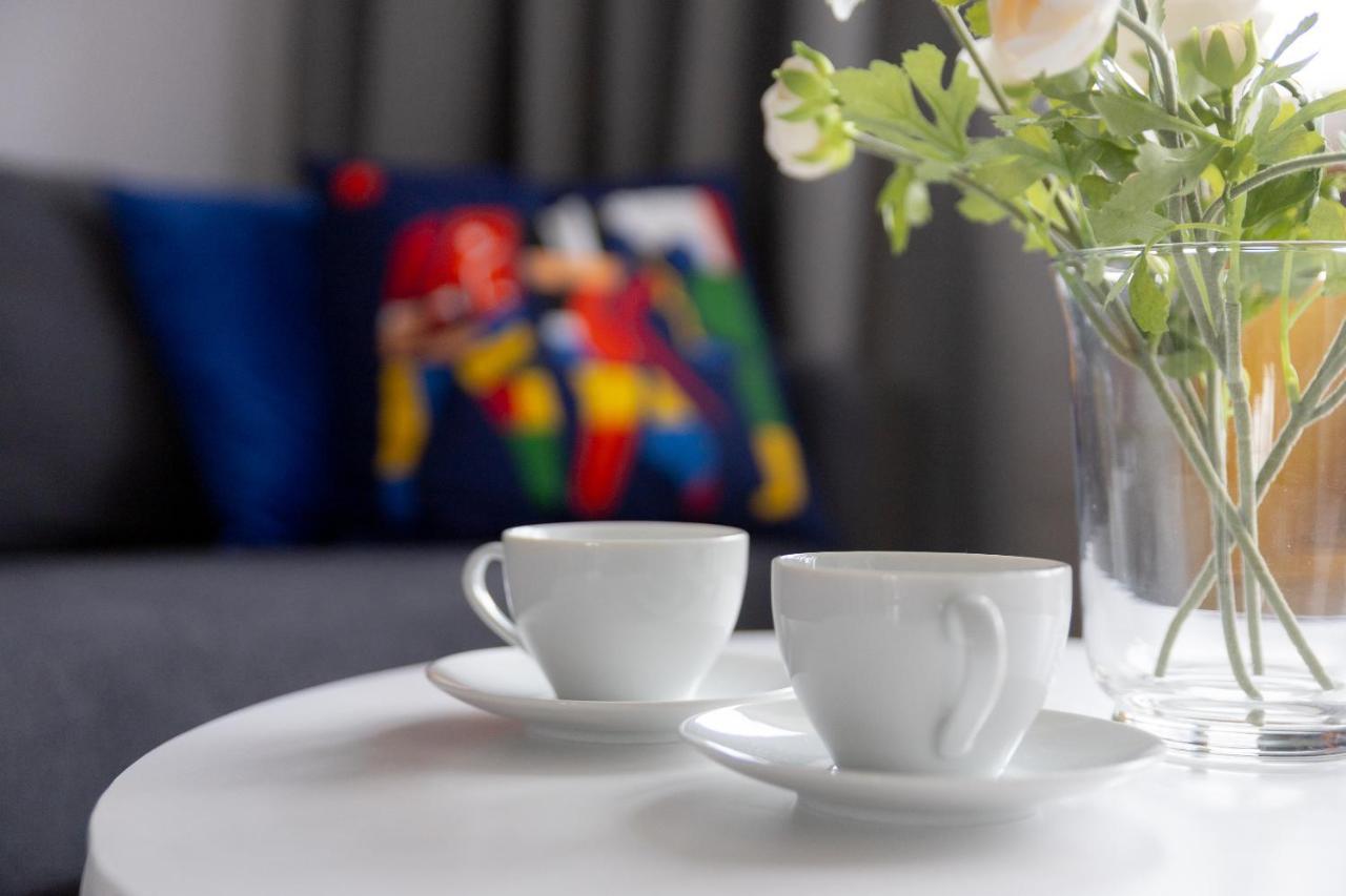Beautiful 2 Rooms Flat With Balcony Varşova Dış mekan fotoğraf
